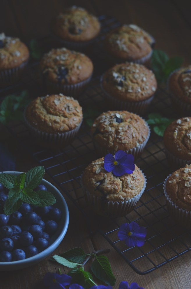 breakfast blueberry oatmeal muffins | conifères & feuillus