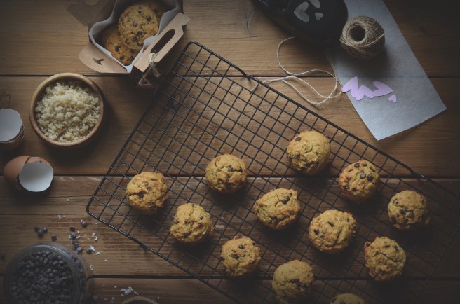 whole wheat and quinoa chocolate chip cookies | conifères & feuillus