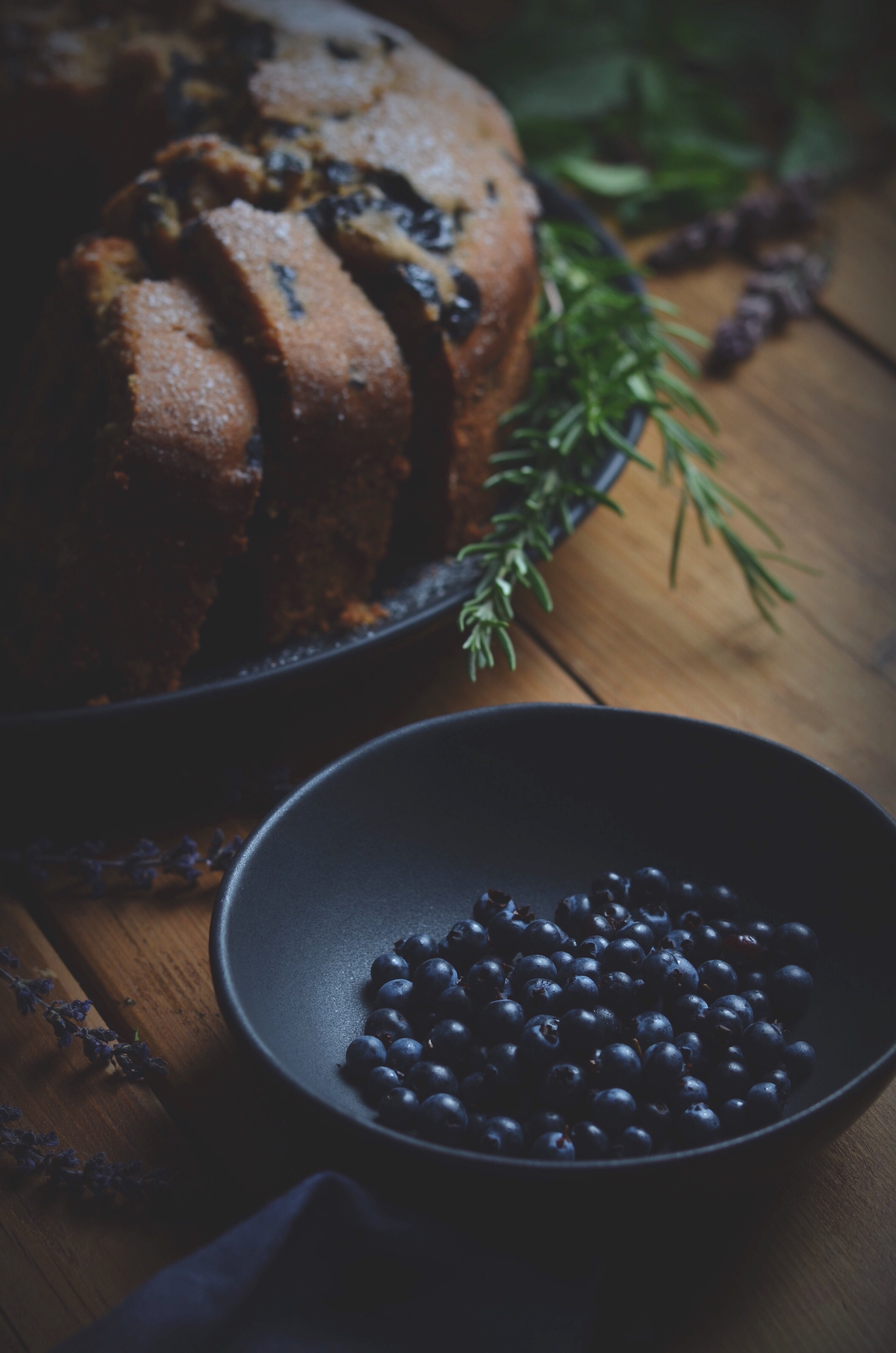 blueberry lemon cake with cinnamon | conifères & feuillus