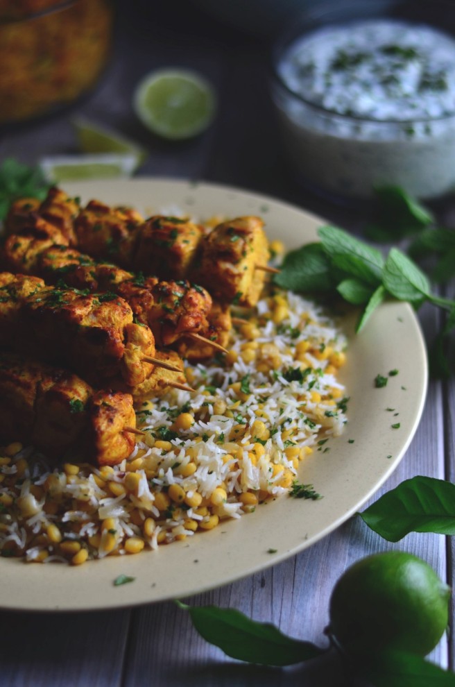 Spicy Indian Grilled Chicken with Cucumber Raita | conifères & feuillus