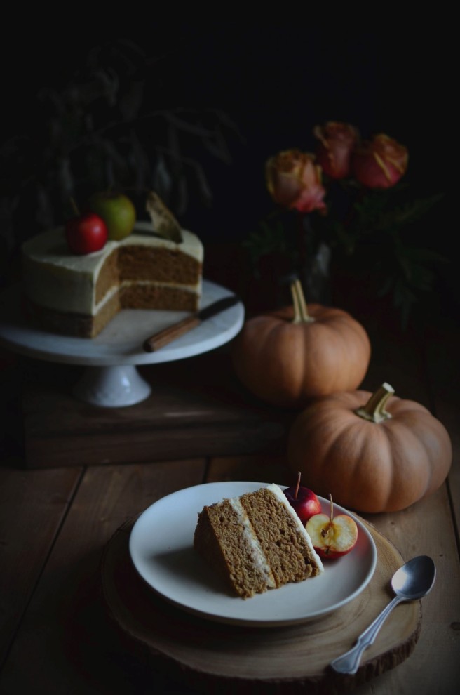 spiced pumpkin and apple cake | conifères & feuillus