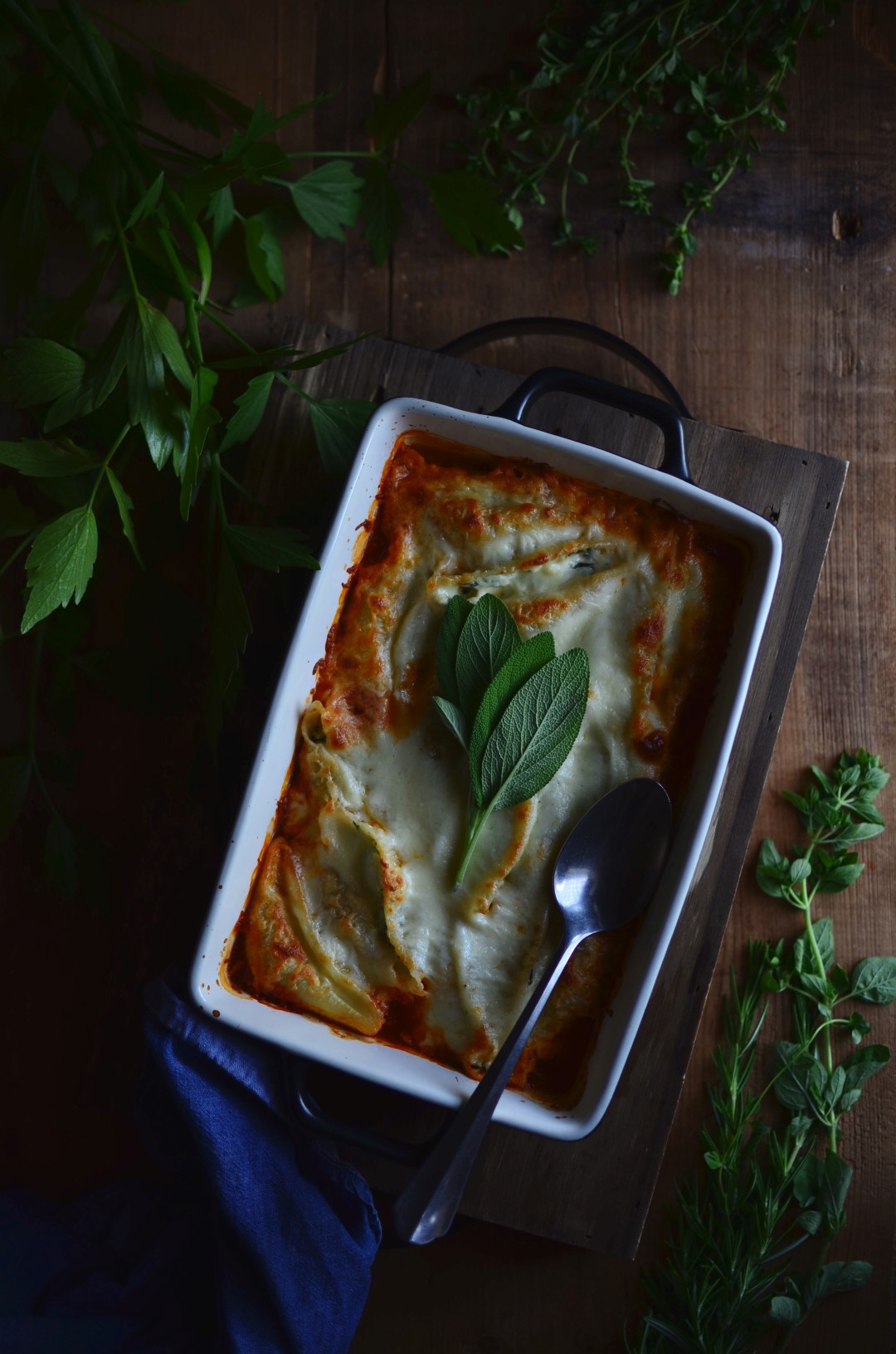 spinach and ricotta stuffed pasta shells | conifères & feuillus
